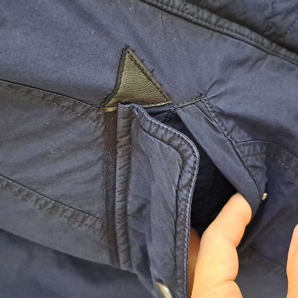 Bass Dark Blue/Black Trim Quilted Fuzzy Hood Coat. Size Small NWT - Picture 6 of 16